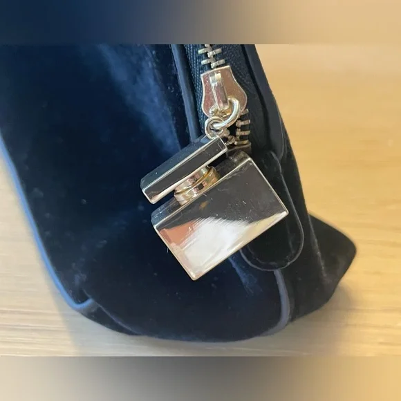 DOLCE & GABBANA BEAUTY BLACK VELVET NEW COSMETIC CASE - Picture 4 of 14